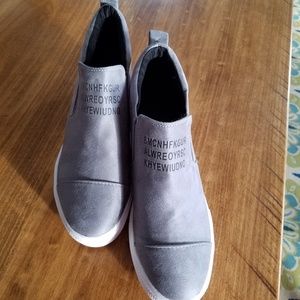Wedge sneaker size 8.5
